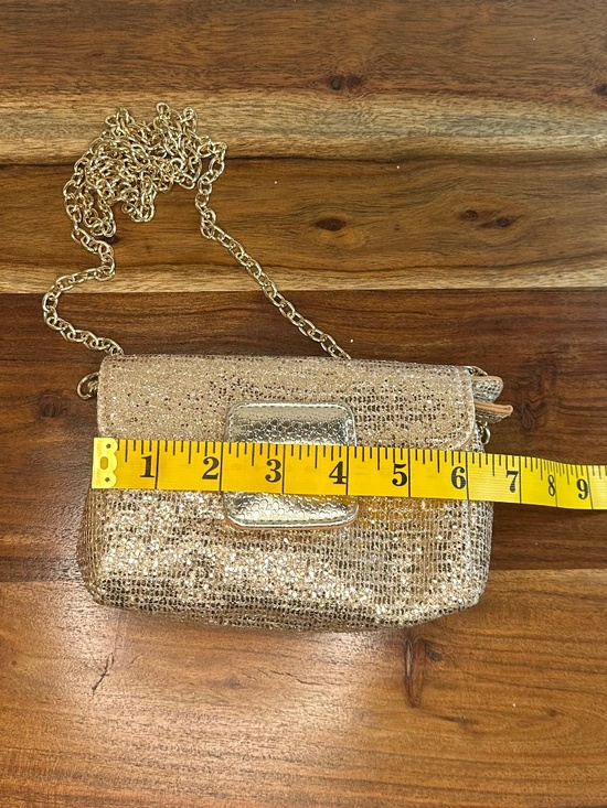 Lord & Taylor Vintage Gold Mesh Evening Bag - Picture 9 of 10